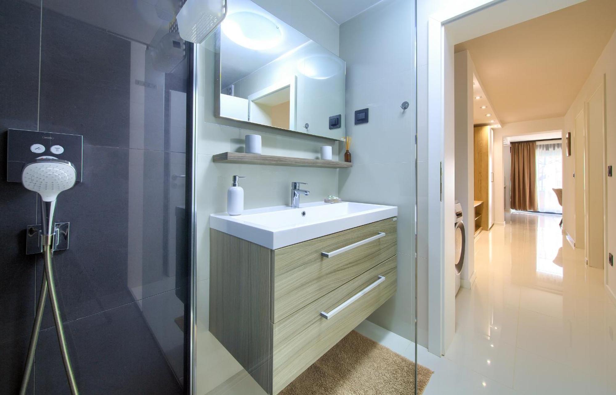 Apartments Sinisa - Krk Town Bilik gambar