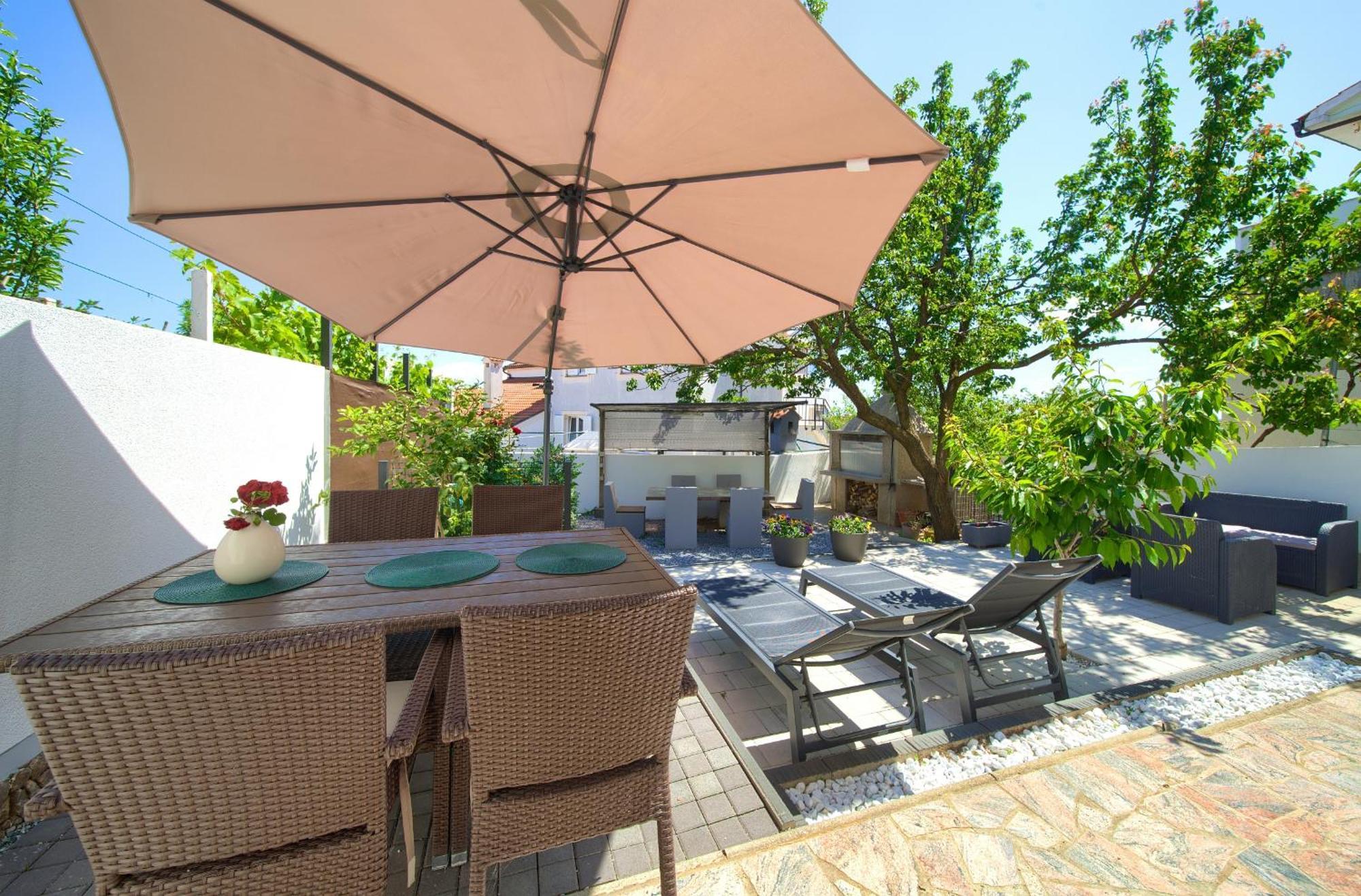 Apartments Sinisa - Krk Town Luaran gambar
