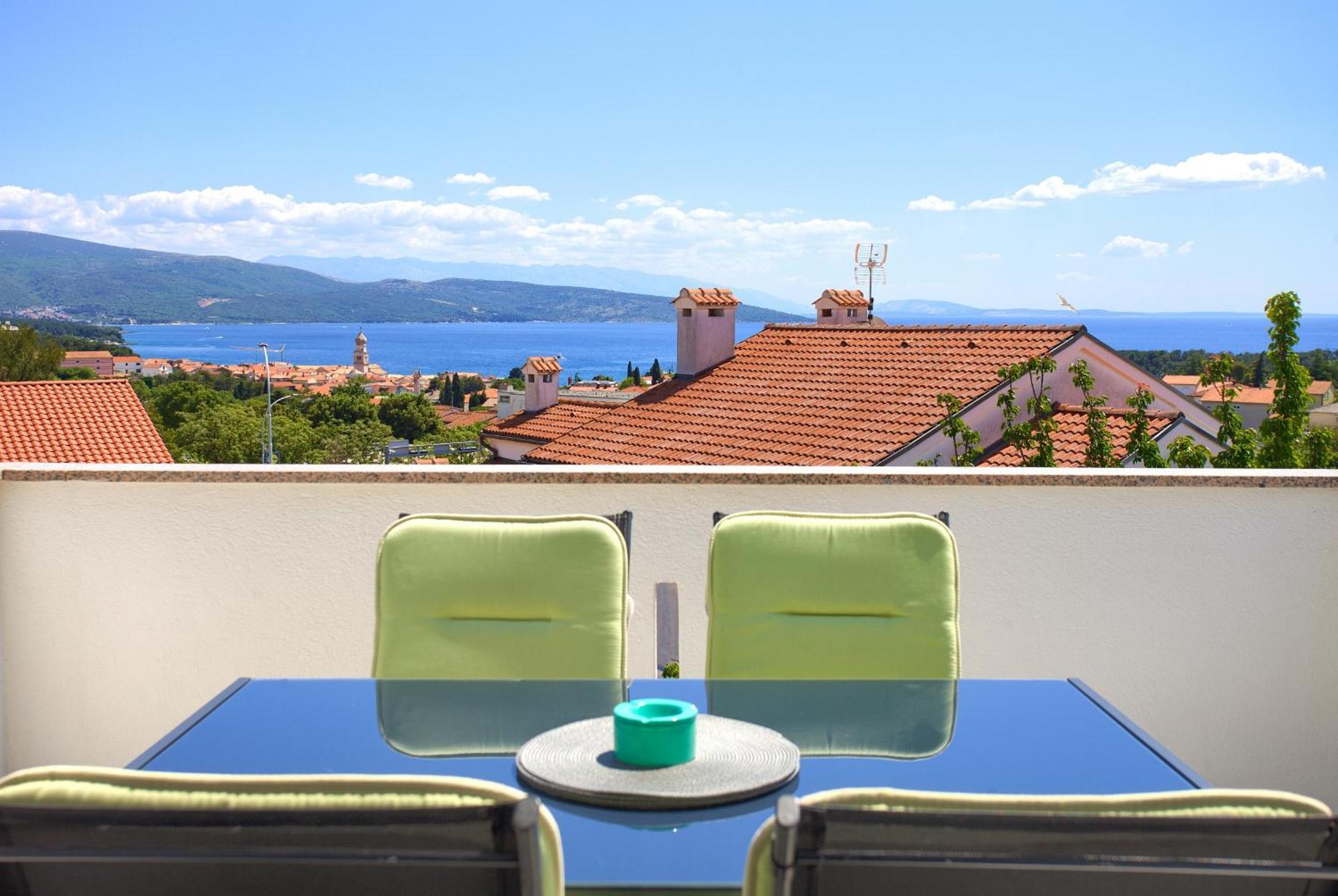 Apartments Sinisa - Krk Town Bilik gambar
